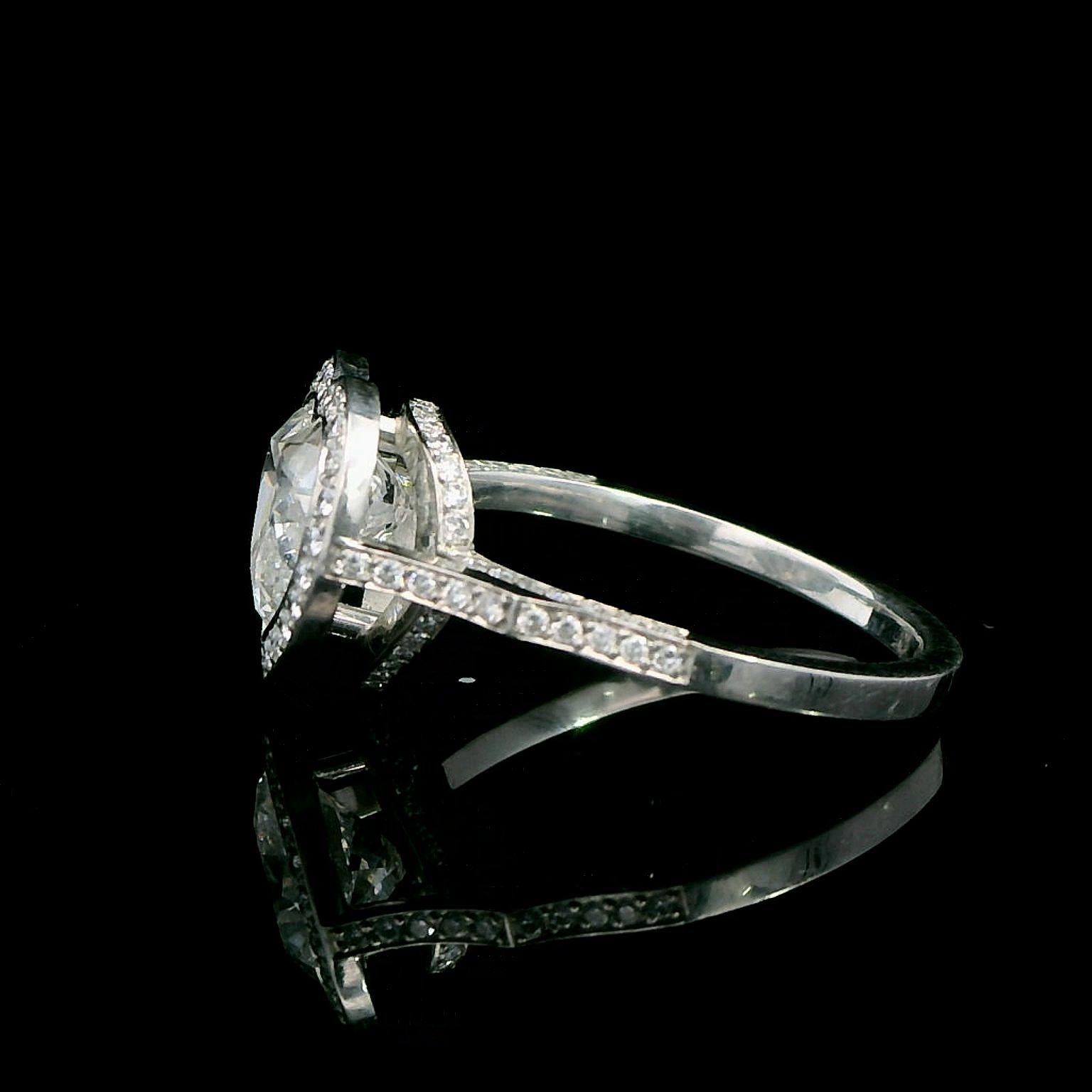 Bague en or 18 carats avec diamant en forme de cœur de 1,63 carat certifié GIA en vente 6