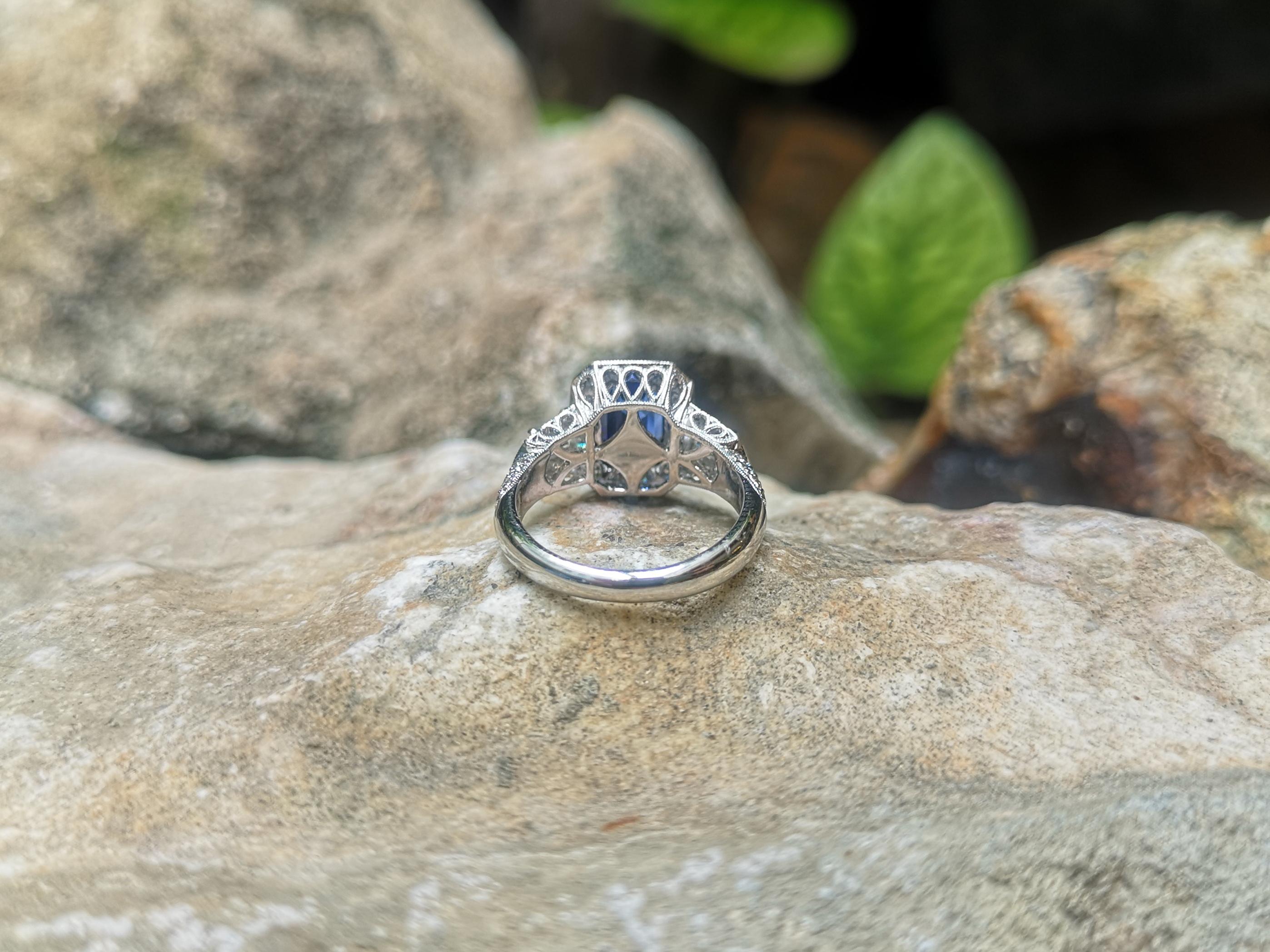 GIA Certified 1.83 Cts Blue Sapphire with Diamond Ring Set in Platinum 950 For Sale 8