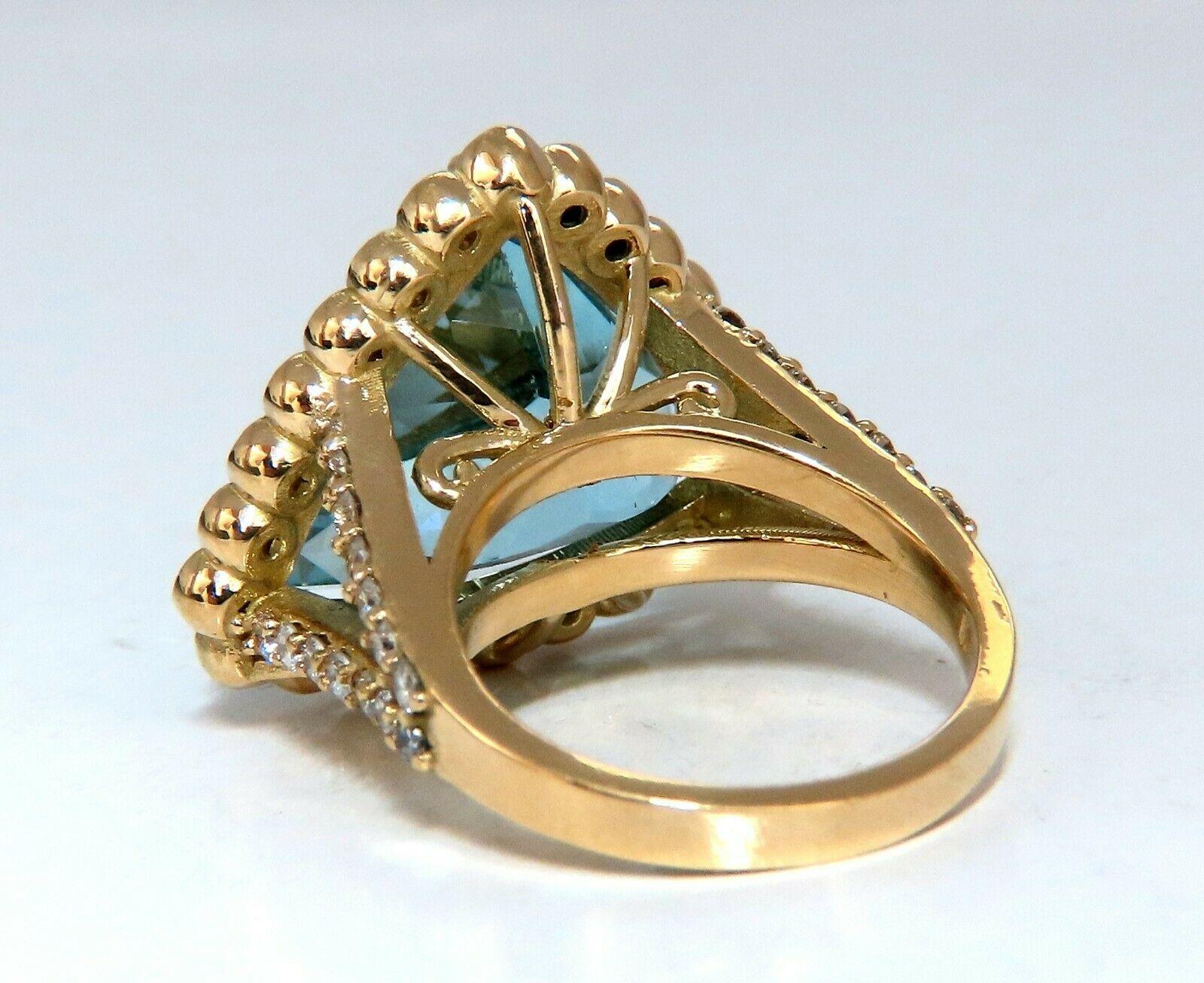 Taille ronde Bague en or 18 carats avec aigue-marine « bleue » naturelle certifiée GIA de 16,39 carats et diamants en vente