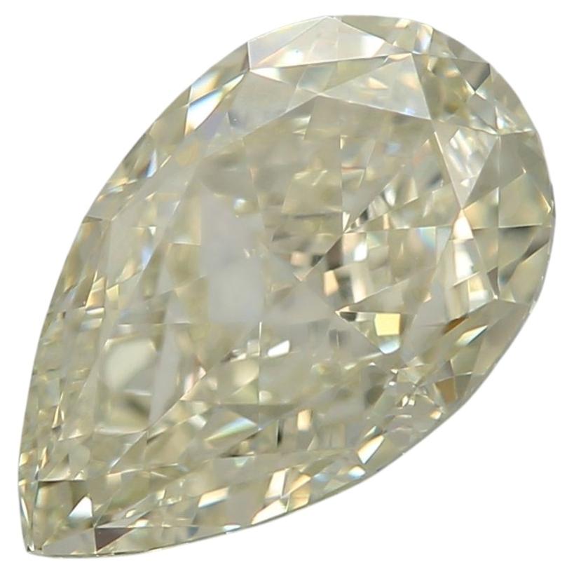 Diamante certificato GIA da 1,64 carati, colore “Fancy Light Grayish Greenish Yellow”, purezza VS1 in vendita