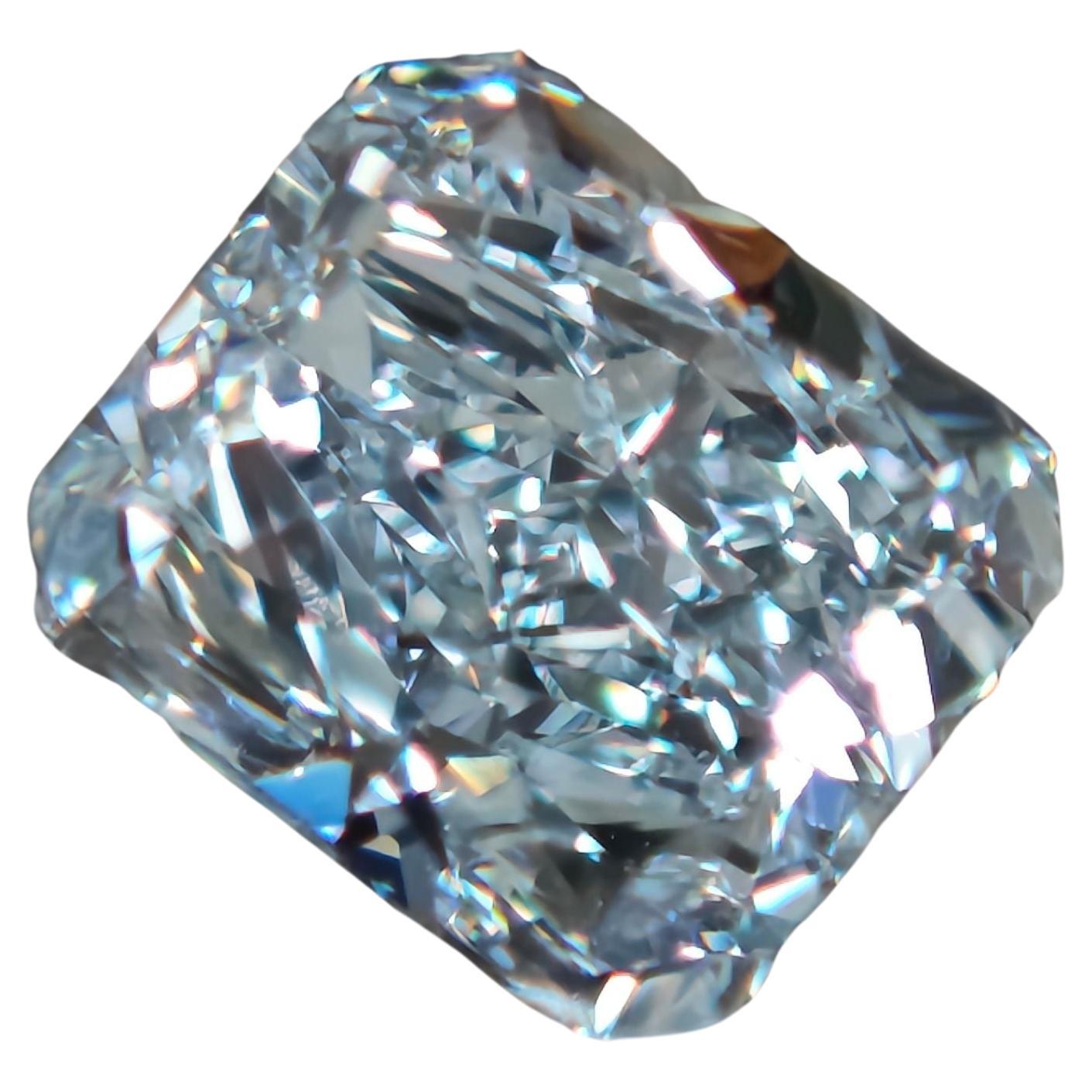 GIA Certified 1.64 Carat Light Blue Radiant Cut Diamond, Natural Color, VS1 Clar For Sale