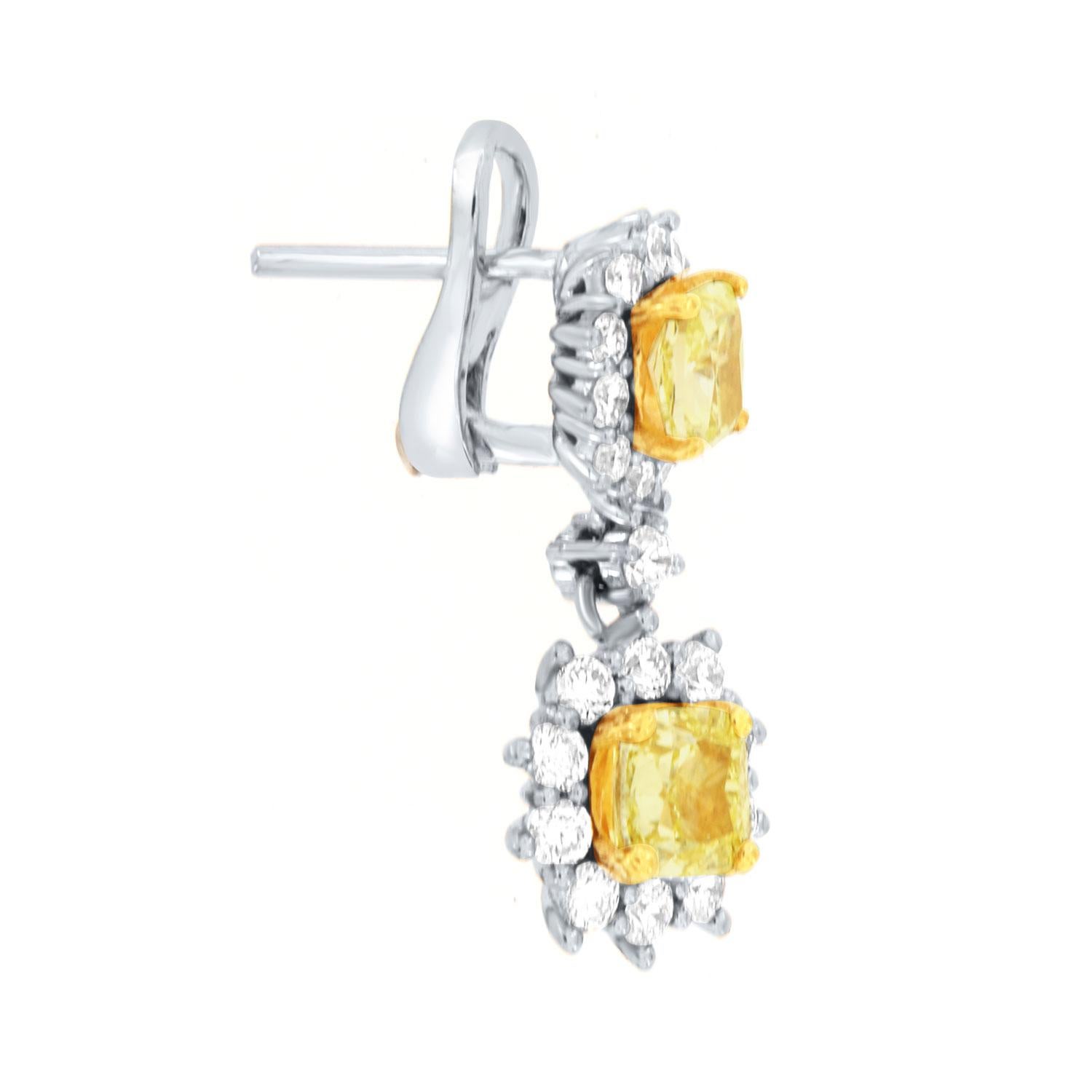 GIA-zertifizierter 1,65 gelber Diamant 18k Weiß & 22k Gelb  Gold Tropfen Halo-Ohrring aus Gold im Zustand „Neu“ im Angebot in San Francisco, CA