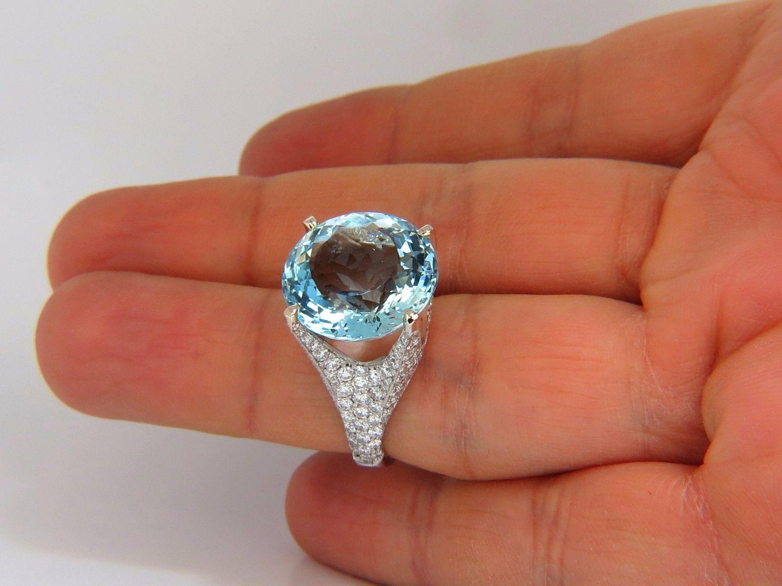 GIA Certified 16.65ct Natural Aquamarine & diamonds ring Raised Crown 18kt 2