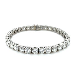 GIA Certified, 16.66 Carats Diamond Tennis Bracelet