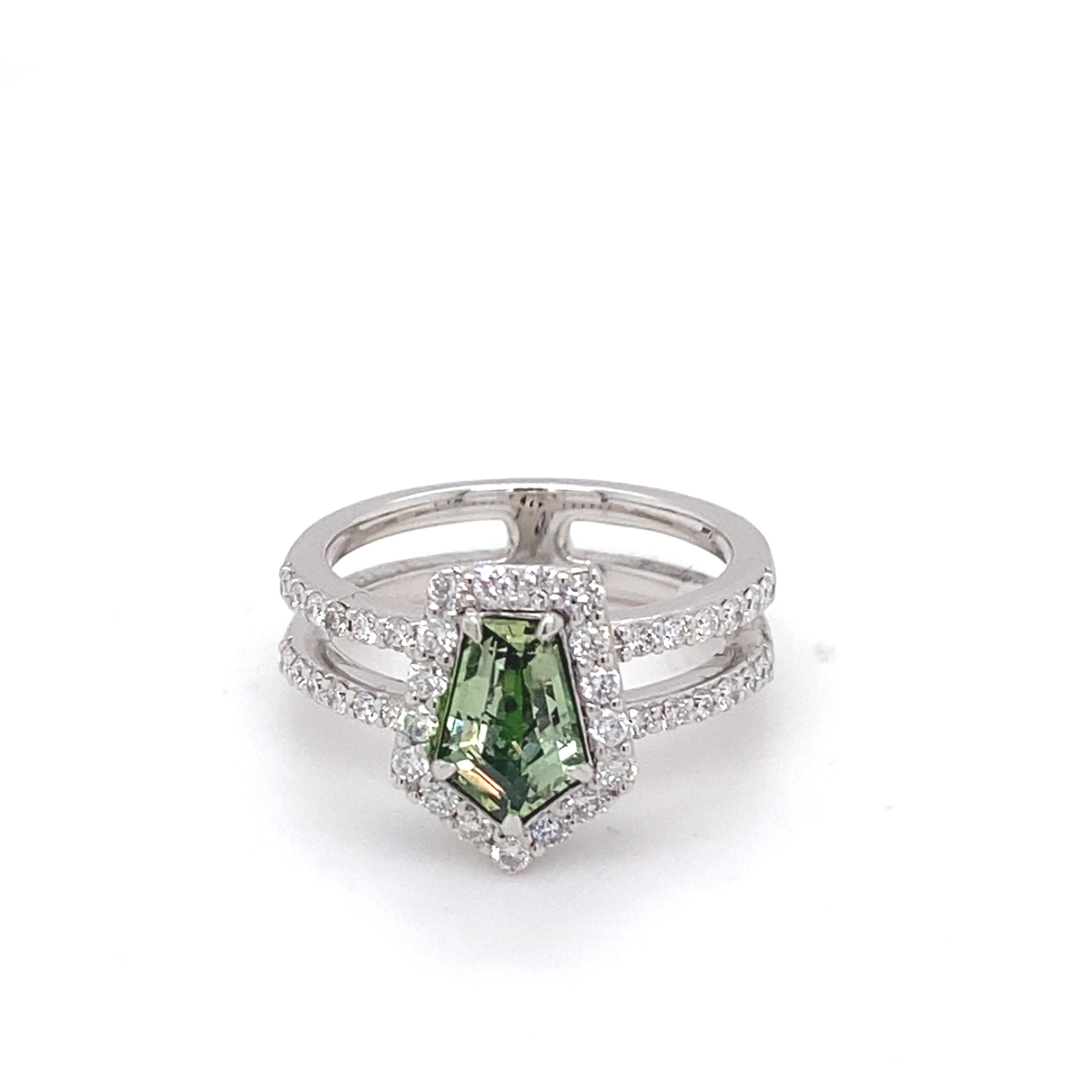 Mixed Cut GIA Certified 1.67 Carat No Heat Sapphire Diamond Platinum Ring