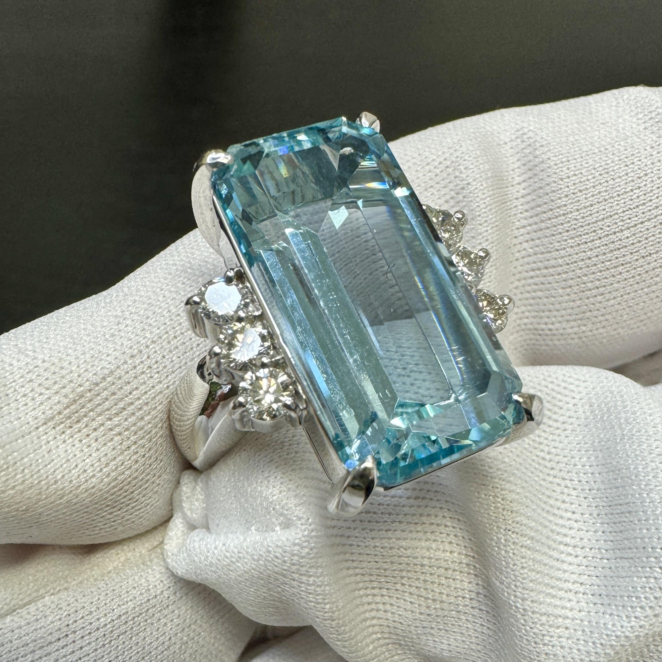 Emerald Cut GIA Certified 16.70 Carat Aquamarine and Diamond Vintage Cocktail Ring For Sale