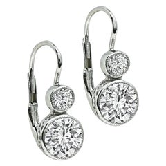 Orecchini con diamanti da 1,68 carati certificati GIA