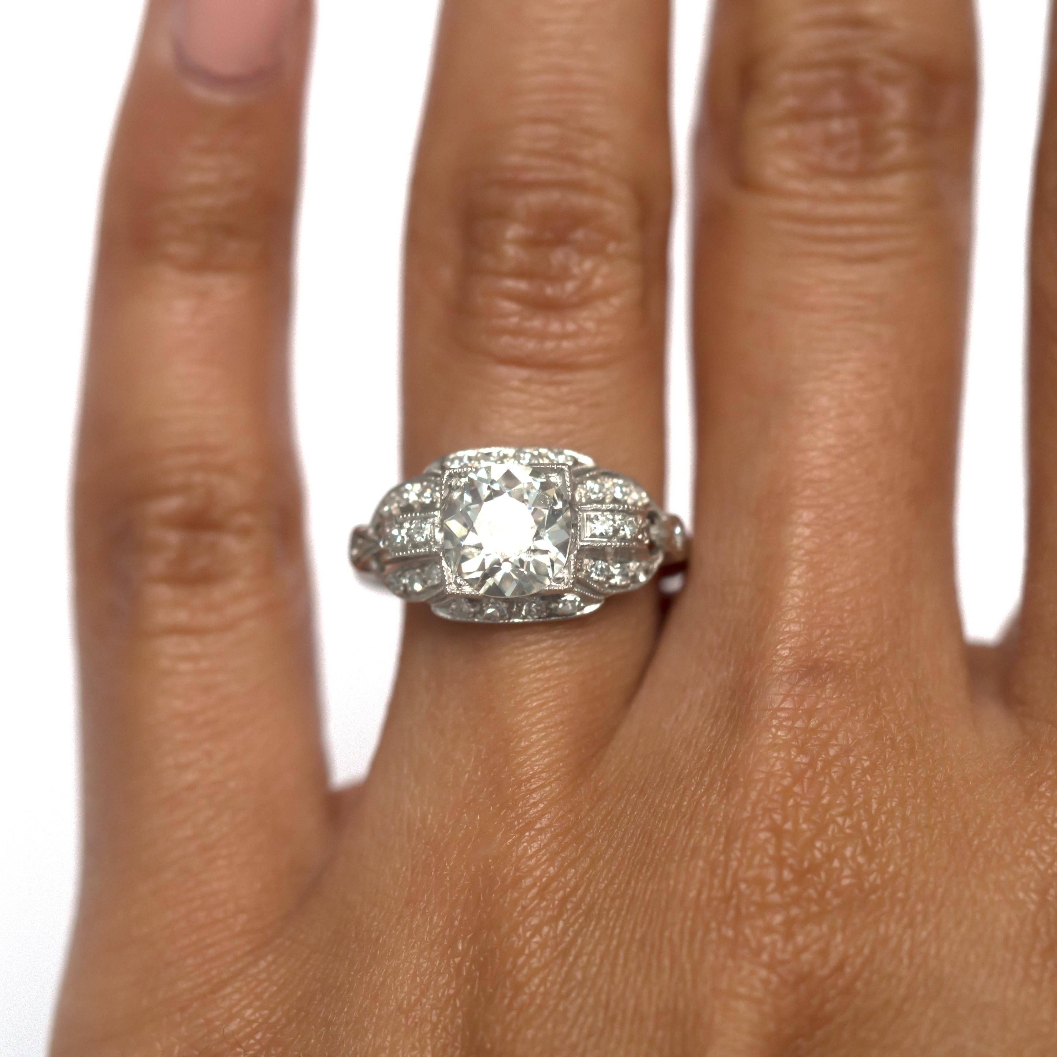 GIA Certified 1.69 Carat Diamond Platinum Engagement Ring For Sale 1