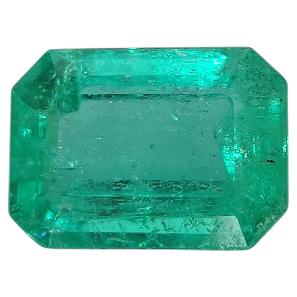 GIA Certified 1.69ct Colombian Emerald, Octagonal Cut, Unisex, 1990 For Sale