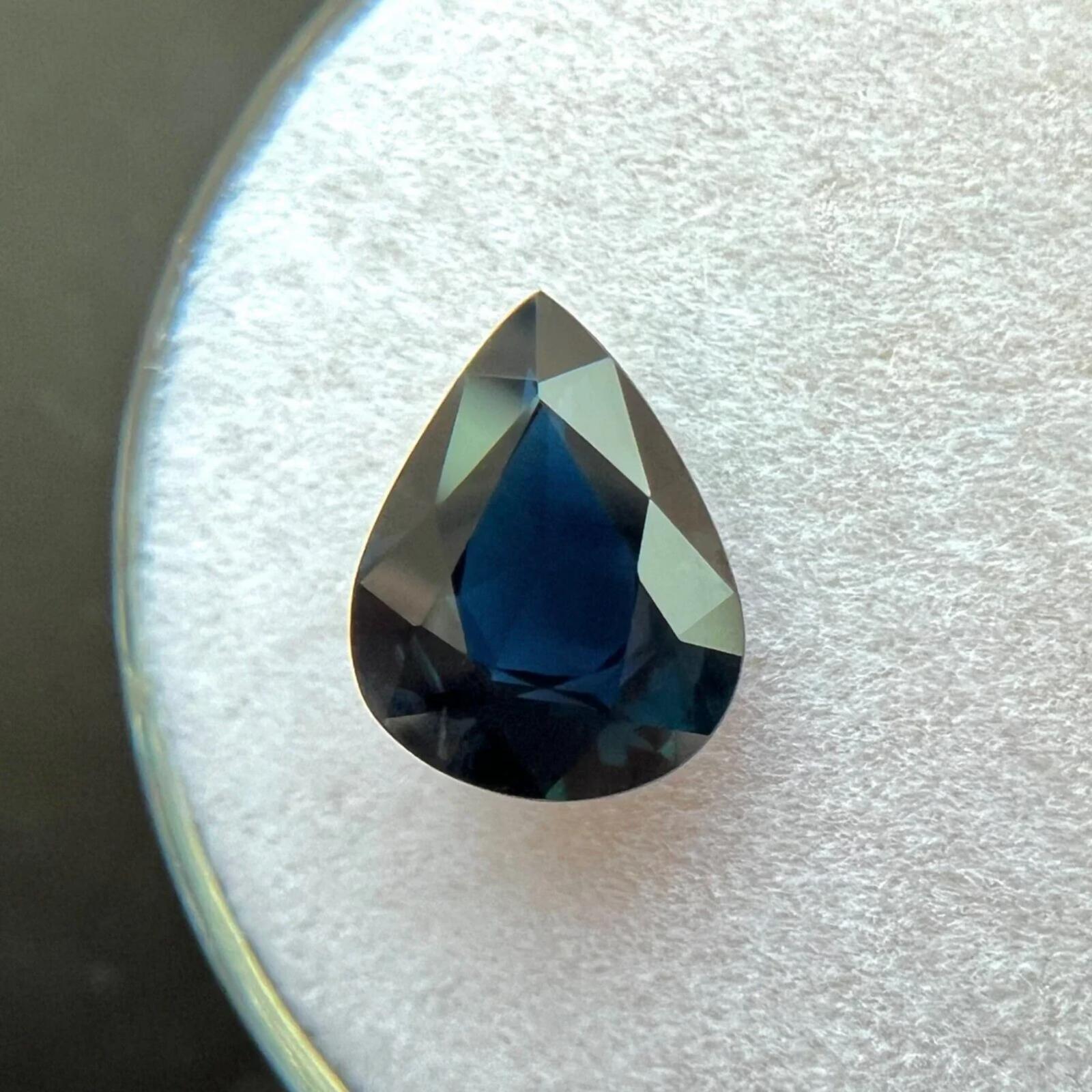 GIA Certificado 1,69ct Azul profundo Zafiro sin tratar Gema corte lágrima pera 9,3x7mm en venta 1
