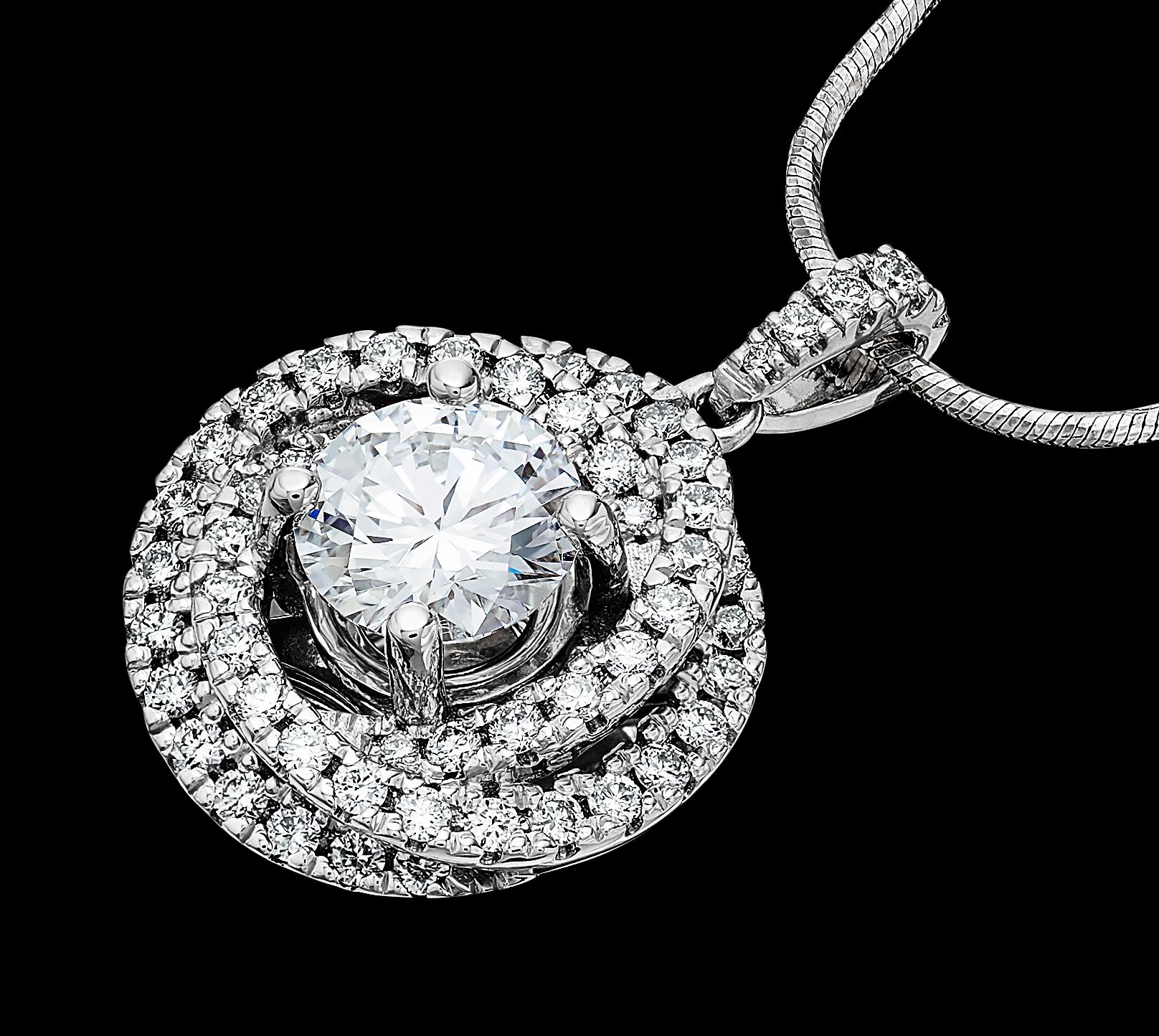 Women's GIA Certified 1.62 ct D VS1, Round Brilliant Diamond, Love Trinity Pendant For Sale