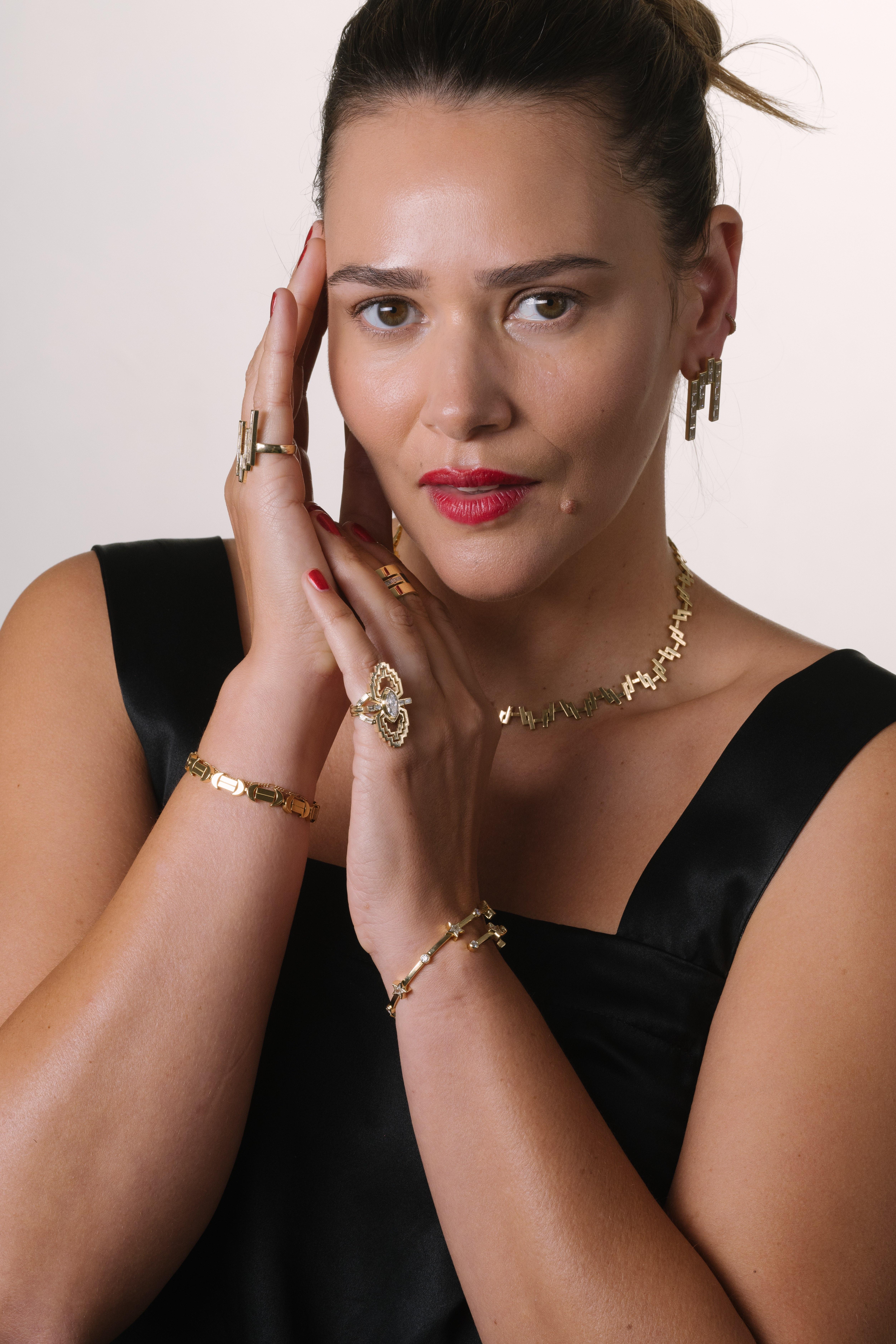 En vente :  Bague en or jaune 18 carats certifiée GIA et ornée d'un diamant marquise antique de 1,7 carat 4