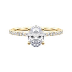 Anello con diamante aureolato ovale a mezza eternità in oro giallo 18 carati certificato GIA da 1,7 carati