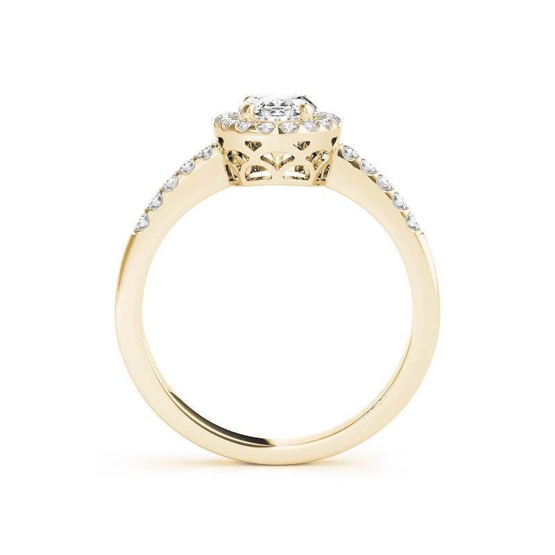 Taglio ovale GIA Certified 1,7 Carat Oval Halo Pave Openwork Anello con diamanti in oro giallo 18K in vendita