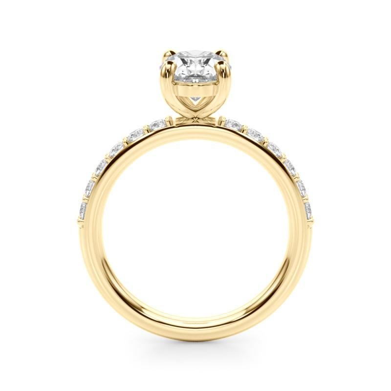 Taille ovale Bague à diamants certifiée GIA de 1.7 carat, solitaire ovale et serti en canal en vente