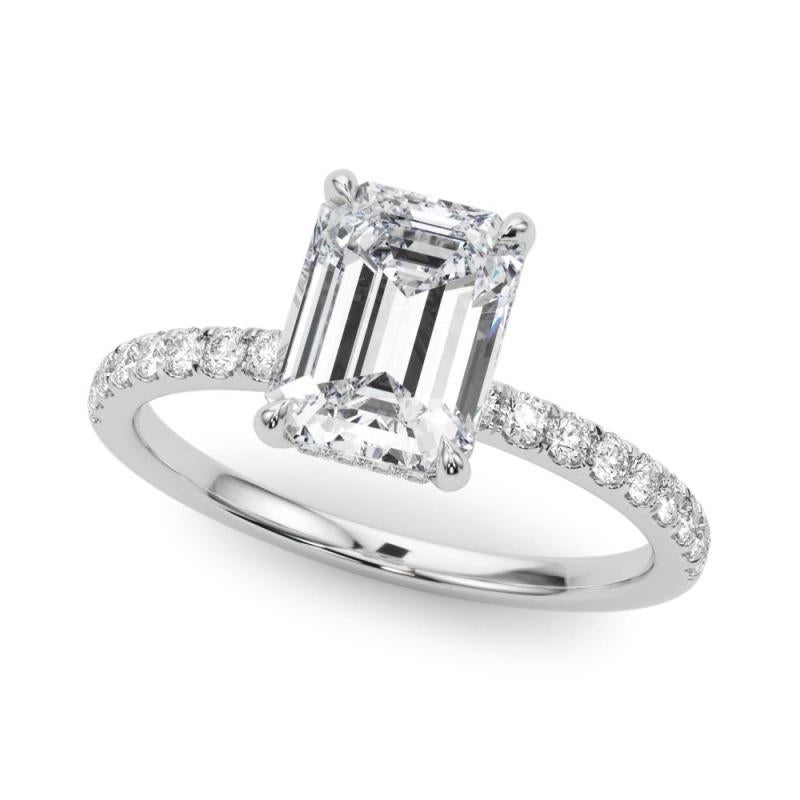 Taglio smeraldo GIA Certified 1.70 Carat Emerald Hidden Halo Pave 18K White Gold Diamond Ring in vendita