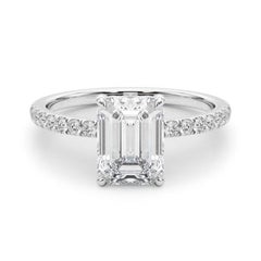 Anillo de diamantes de oro blanco de 18 quilates con halo oculto de esmeralda de 1,70 quilates certificado por el GIA