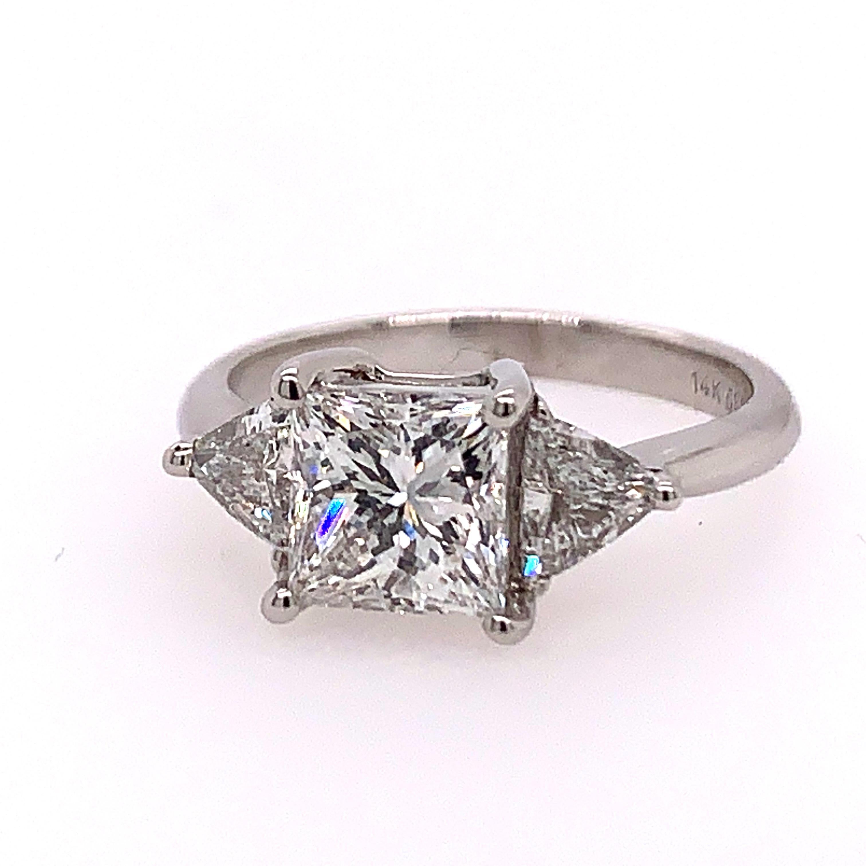 GIA-zertifizierter 1,70 Karat natürlicher Prinzessin-Diamant F VS1 Verlobungsring aus Nichtgold (Moderne) im Angebot