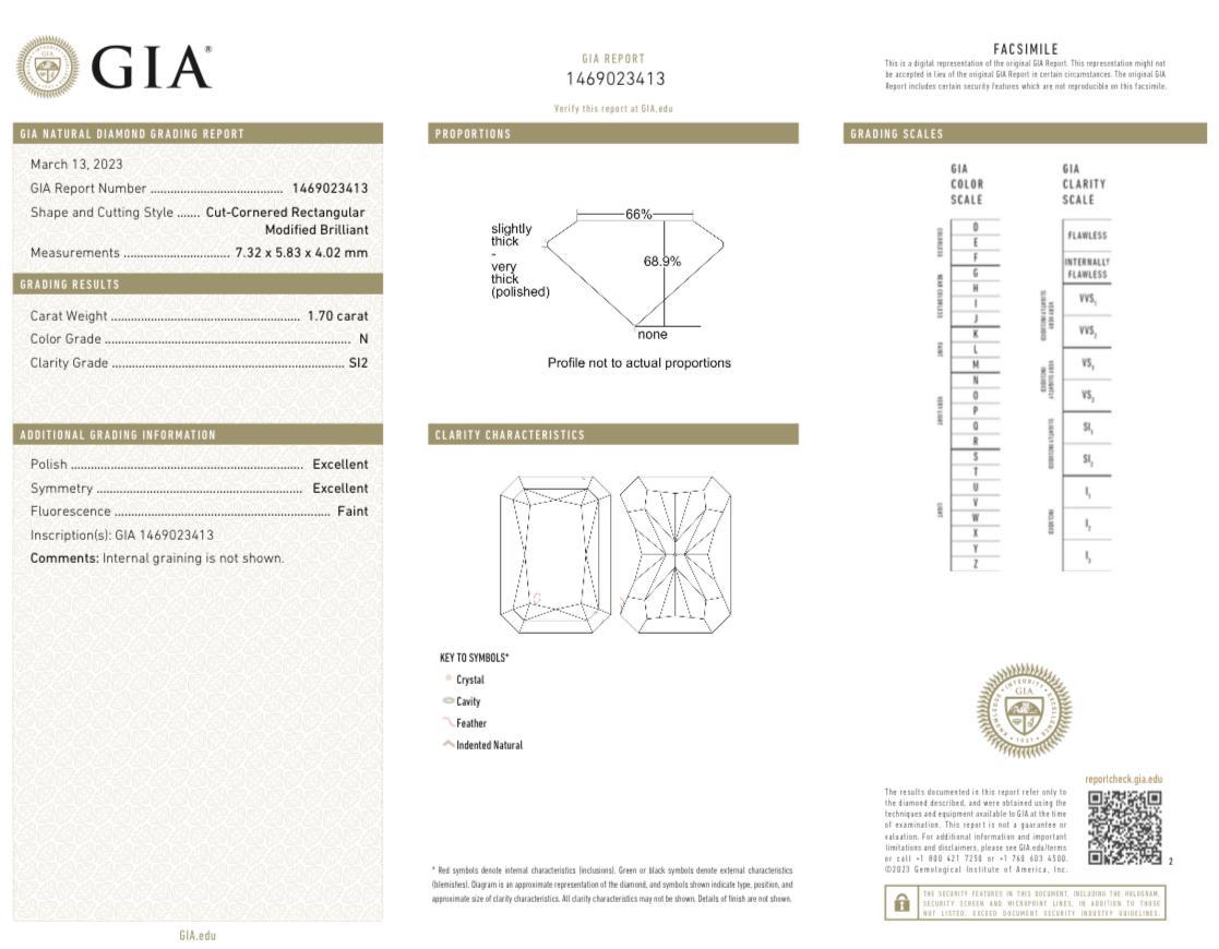 Taglio radiant GIA Certified 1,70 Carat Radiant N , SI2 Natural Diamond in vendita