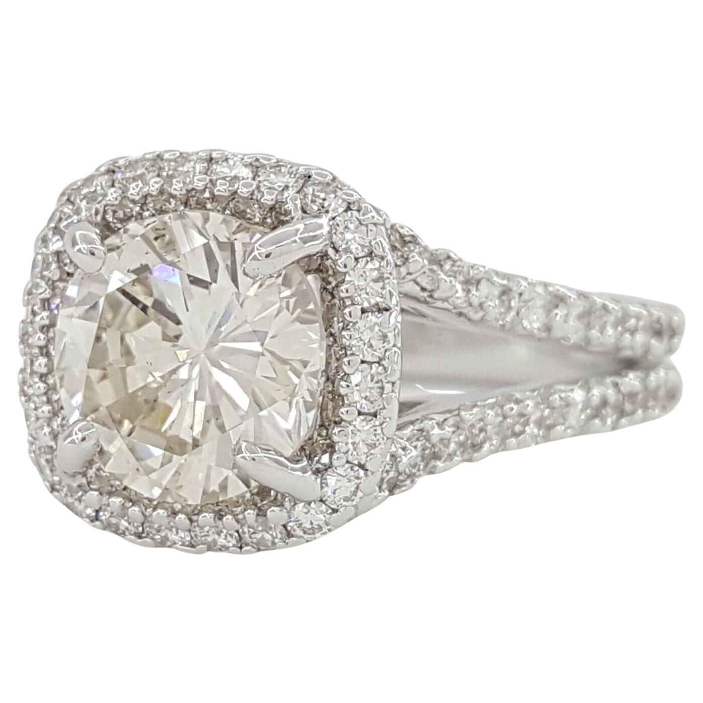 Modern GIA Certified 1.71 Carat Round Brilliant Cut Diamond Ring For Sale