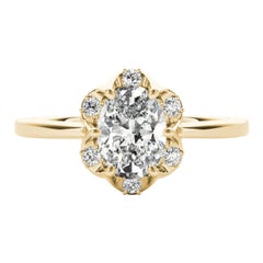 GIA Certified 1,72 Carat Oval Raindrop Tulip Anello con diamanti in oro giallo 18K