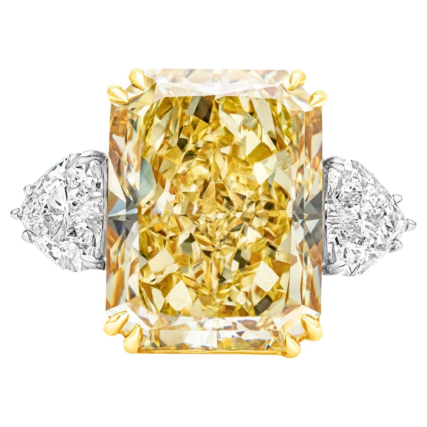 GIA Certified 17.25 Carat Intense Yellow Diamond Three-Stone Engagement Ring For Sale