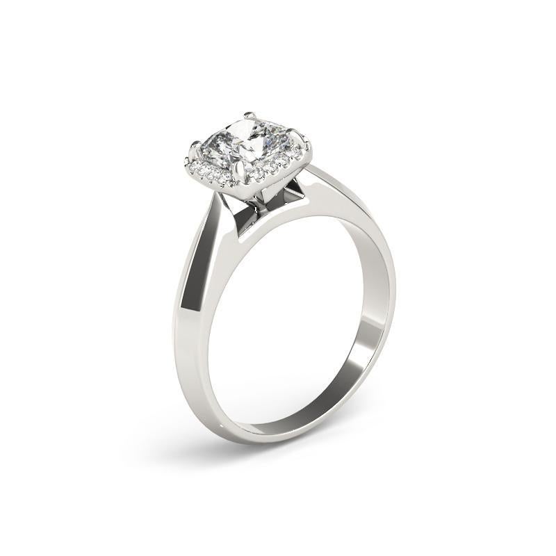 GIA Certified 1,73 Carat Knife Edge Band Cushion Halo Platinum Diamond Ring in vendita 1