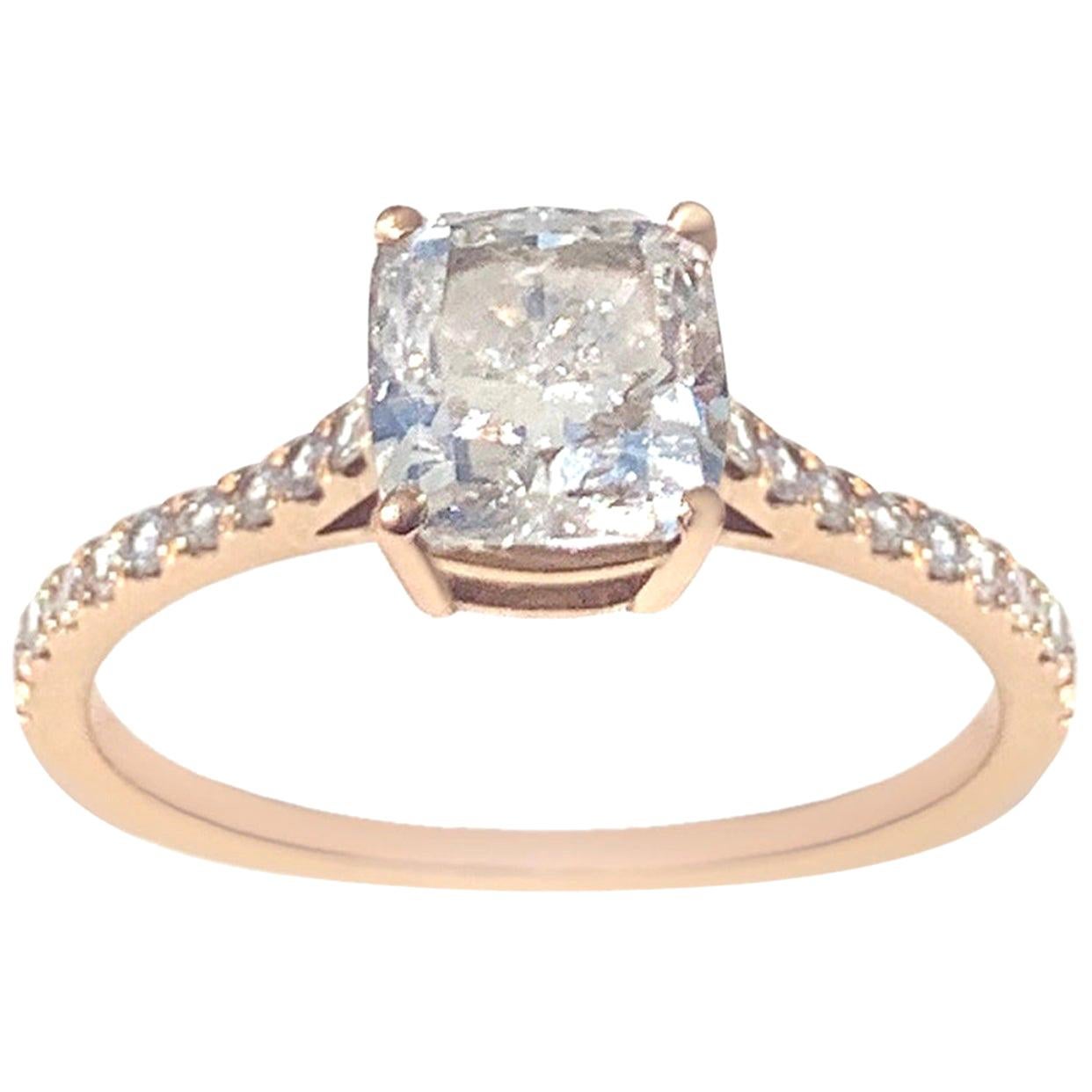 En vente :  Bague de fiançailles certifiée GIA 1.74 carats diamant taille coussin