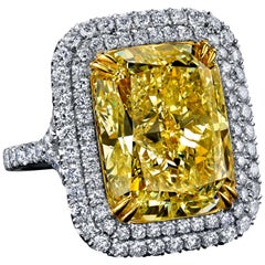 GIA Certified 17.49 Carat Cushion Cut Fancy Light Yellow Diamond Ring GIA Certified 17.49 Carat Cushion Cut Fancy Light Yellow Diamond Ring