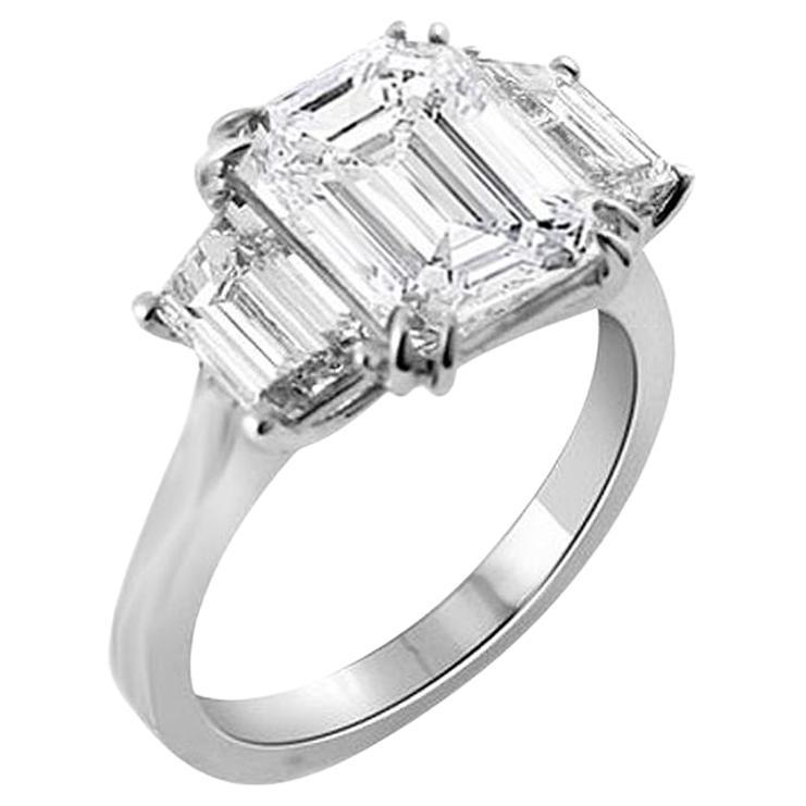 GIA Certified 1.75 Carat E-VS1 Three-Stone Engagement Ring For Sale