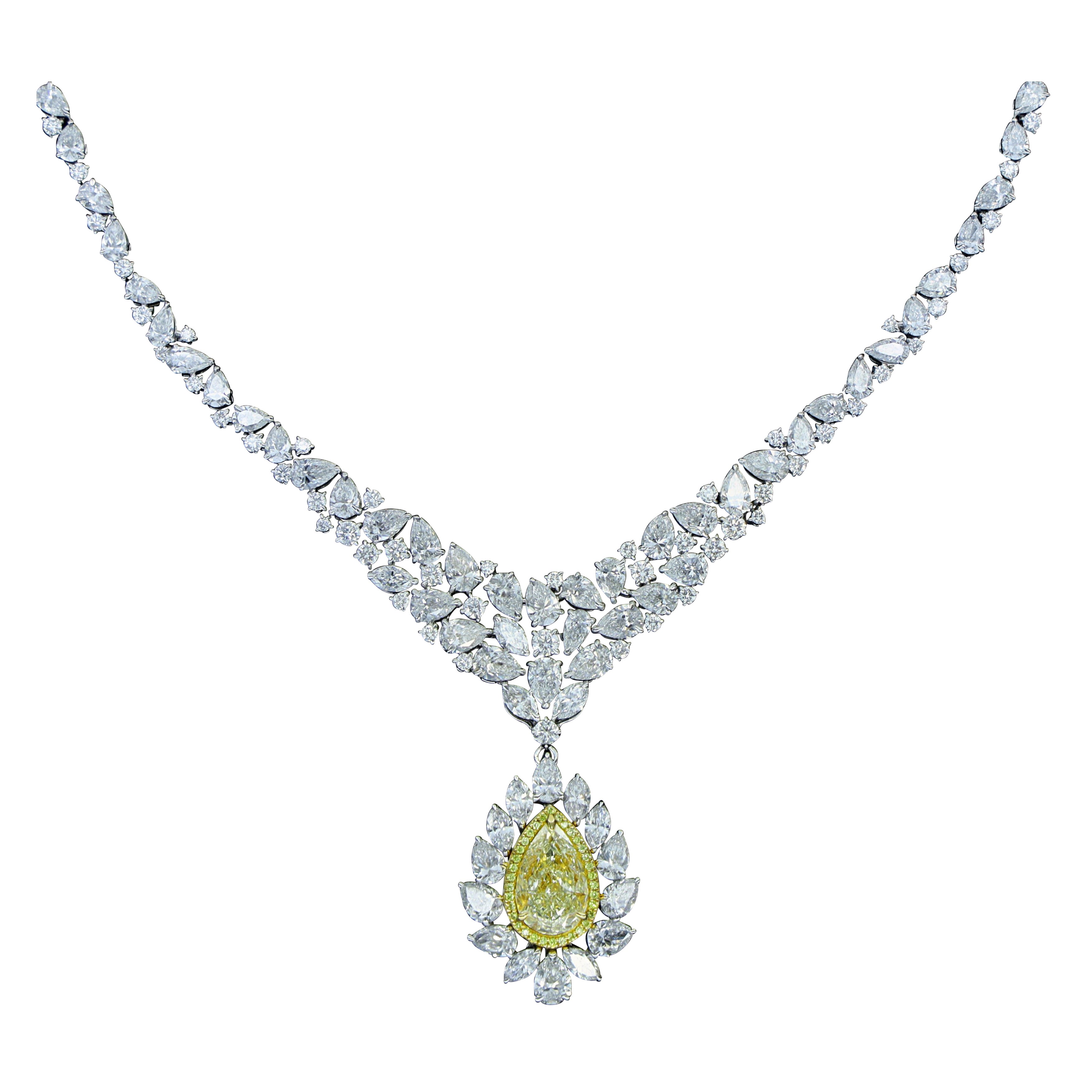 Collana di diamanti bianchi e gialli certificata GIA da 17,55 carati in oro 18k