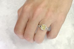 Certificato GIA da 1.76 carati  Anello con diamante giallo fantasia