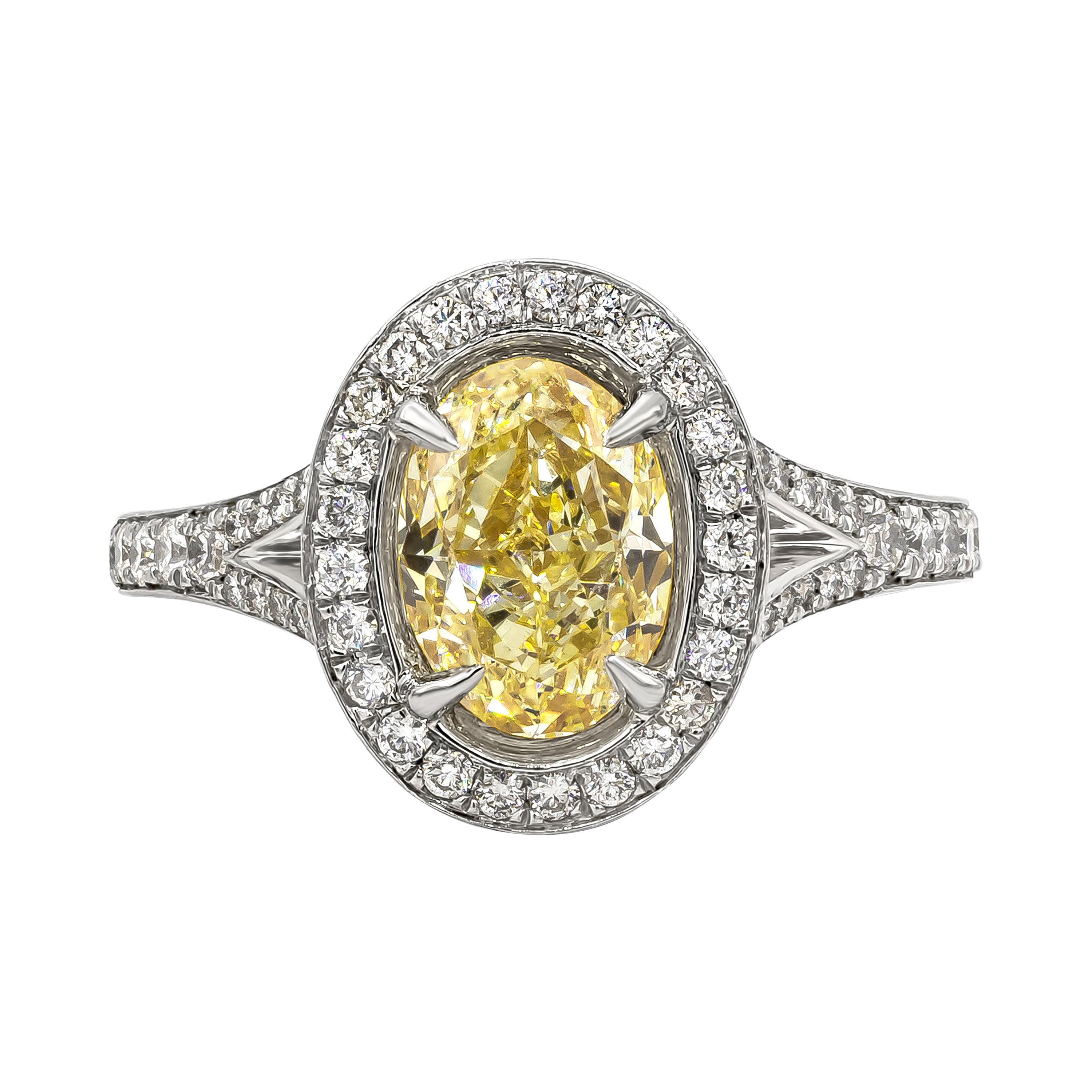 Anello di fidanzamento in platino con diamante giallo a forma di aureola da 1,76 carati certificato GIA