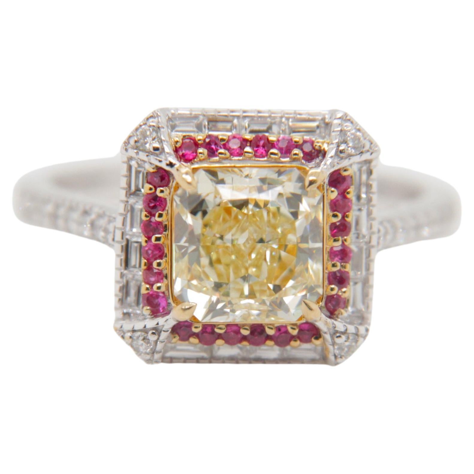 GIA Certified 1.78 Carat Fancy Light Yellow Diamond Ring in 18K Gold For Sale