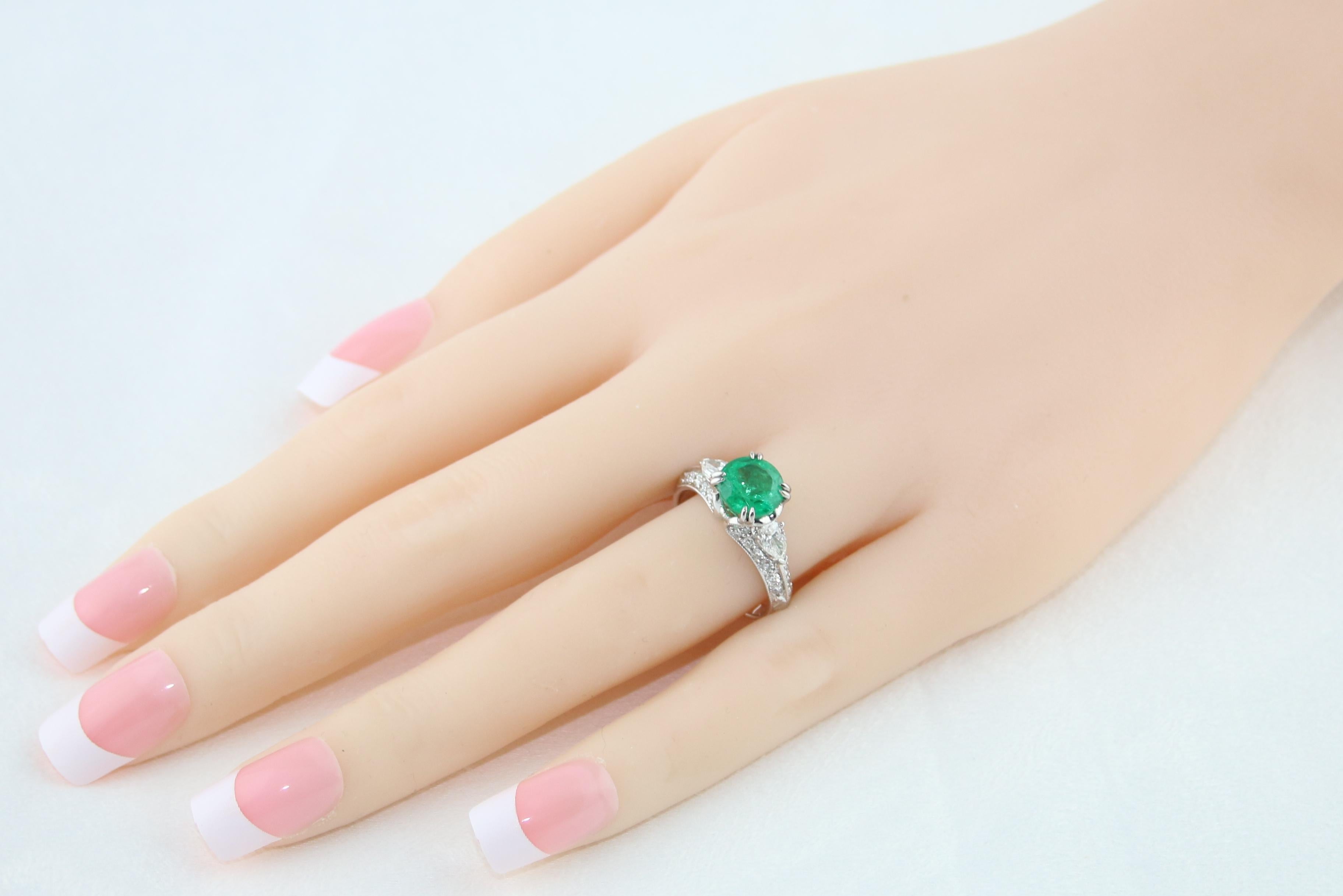 Contemporary GIA Certified 1.78 Carat Round Emerald Diamond Gold Milgrain Filigree Ring For Sale