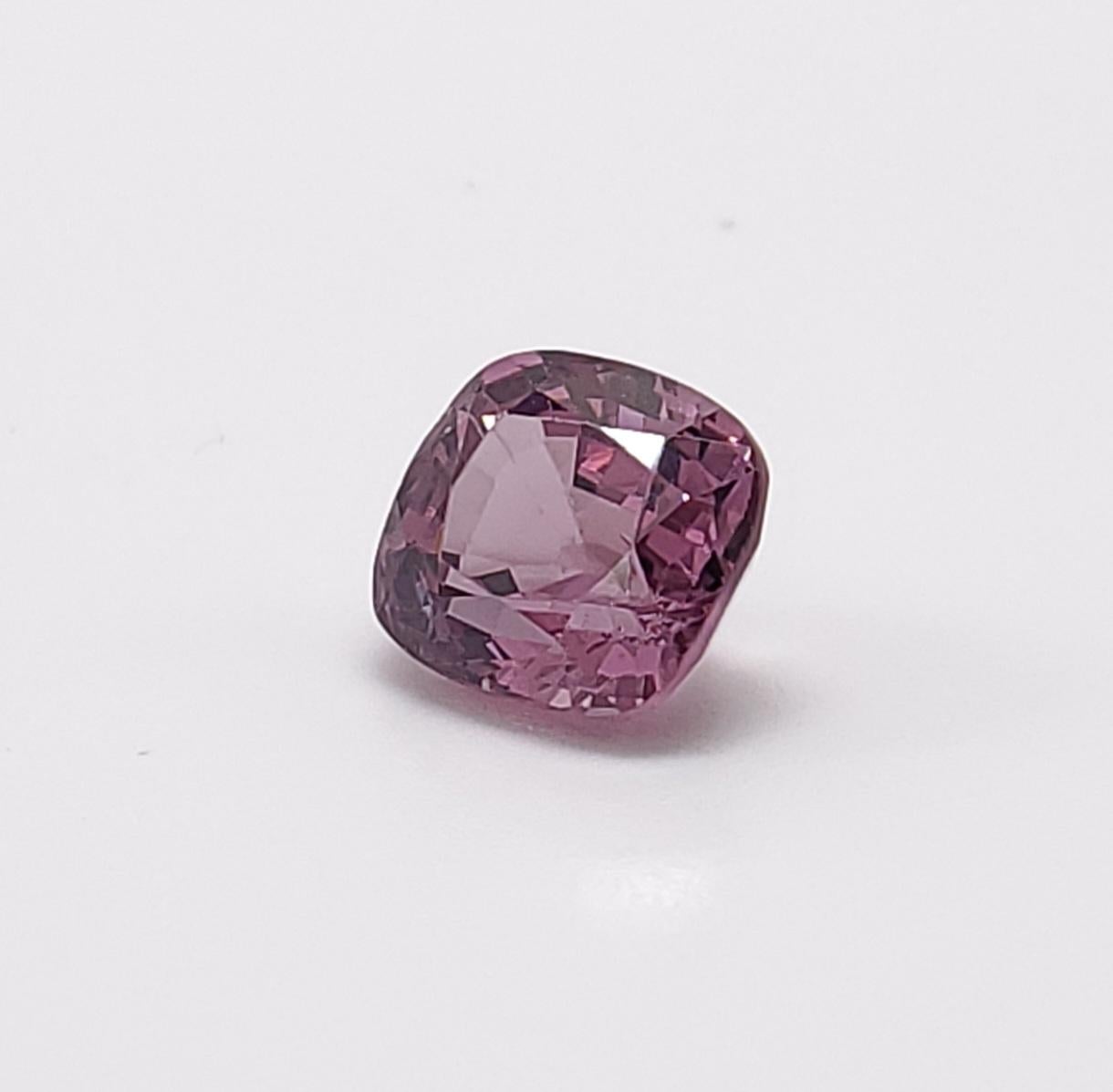 GIA Certified 1.79 Carat Spinel For Sale 6