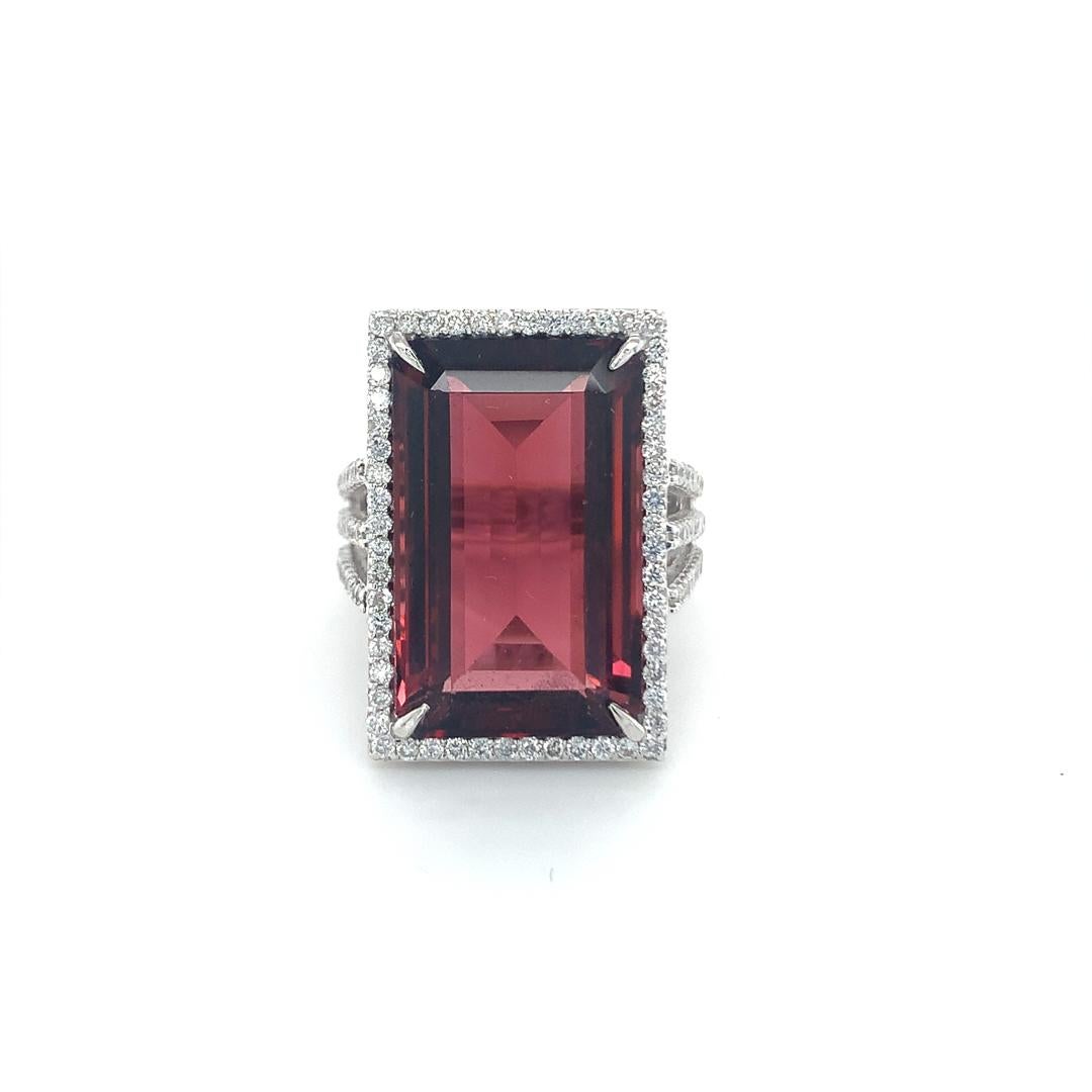 GIA-zertifizierter 17,98 Karat rosa Turmalin-Diamant-Ring im Zustand „Neu“ im Angebot in New York, NY