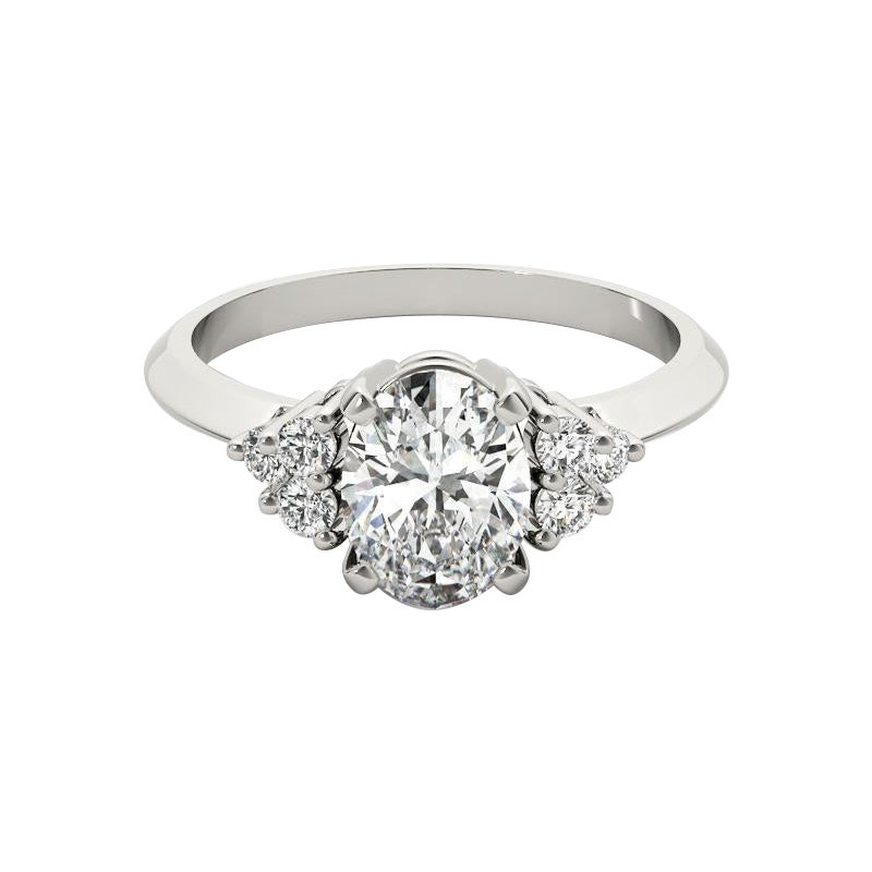GIA Certified 1.7ct Oval Solitaire & Cluster 3-Stone Diamond Ring in vendita