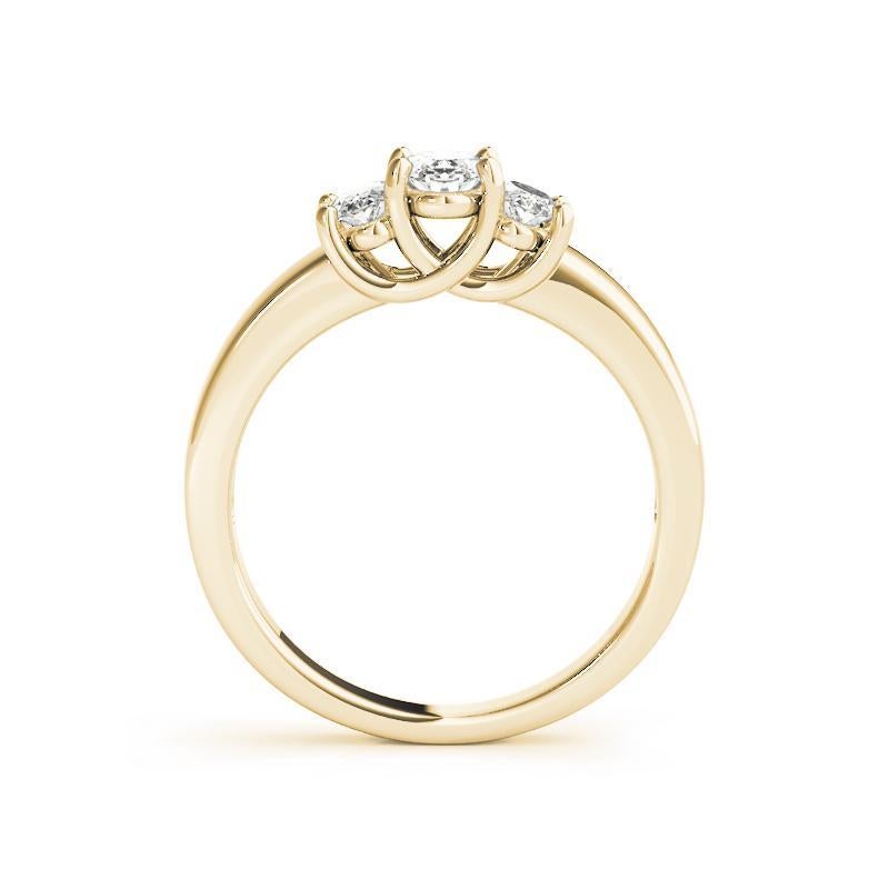 Anello classico a tre pietre ovali in oro giallo 18 carati certificato GIA da 1,8 carati In condizioni Nuovo in vendita a New York, NY