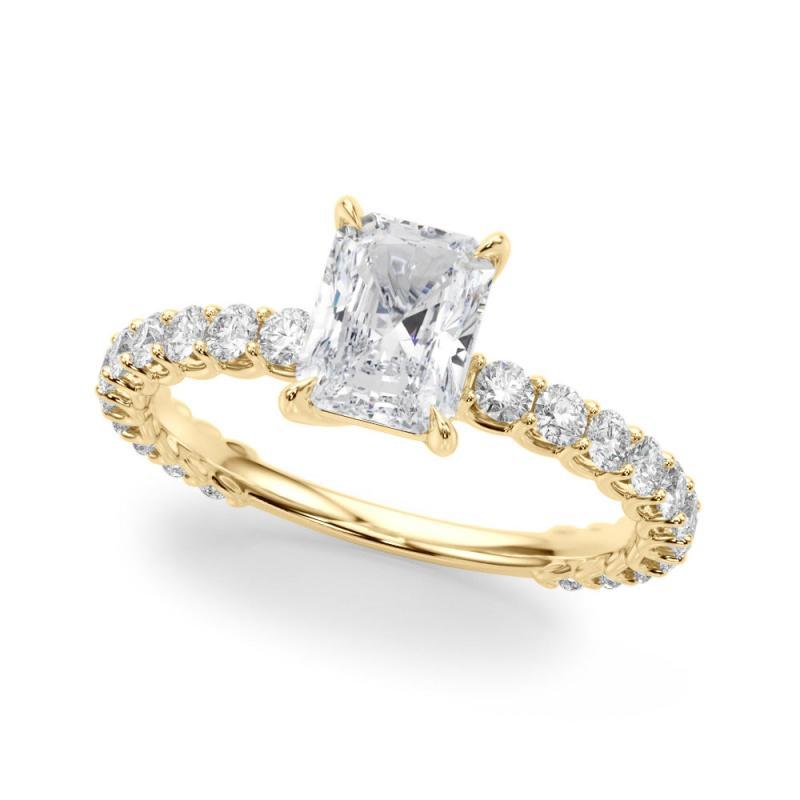 Anillo de Diamantes de Eternidad Parcial de 1.8 Quilates con Certificado GIA Corte radiante en venta