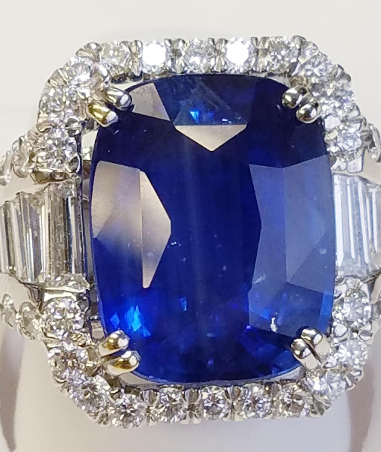 Contemporary GIA Certified 18 Karat White Gold Cushion Cut Sapphire and Diamond Ring
