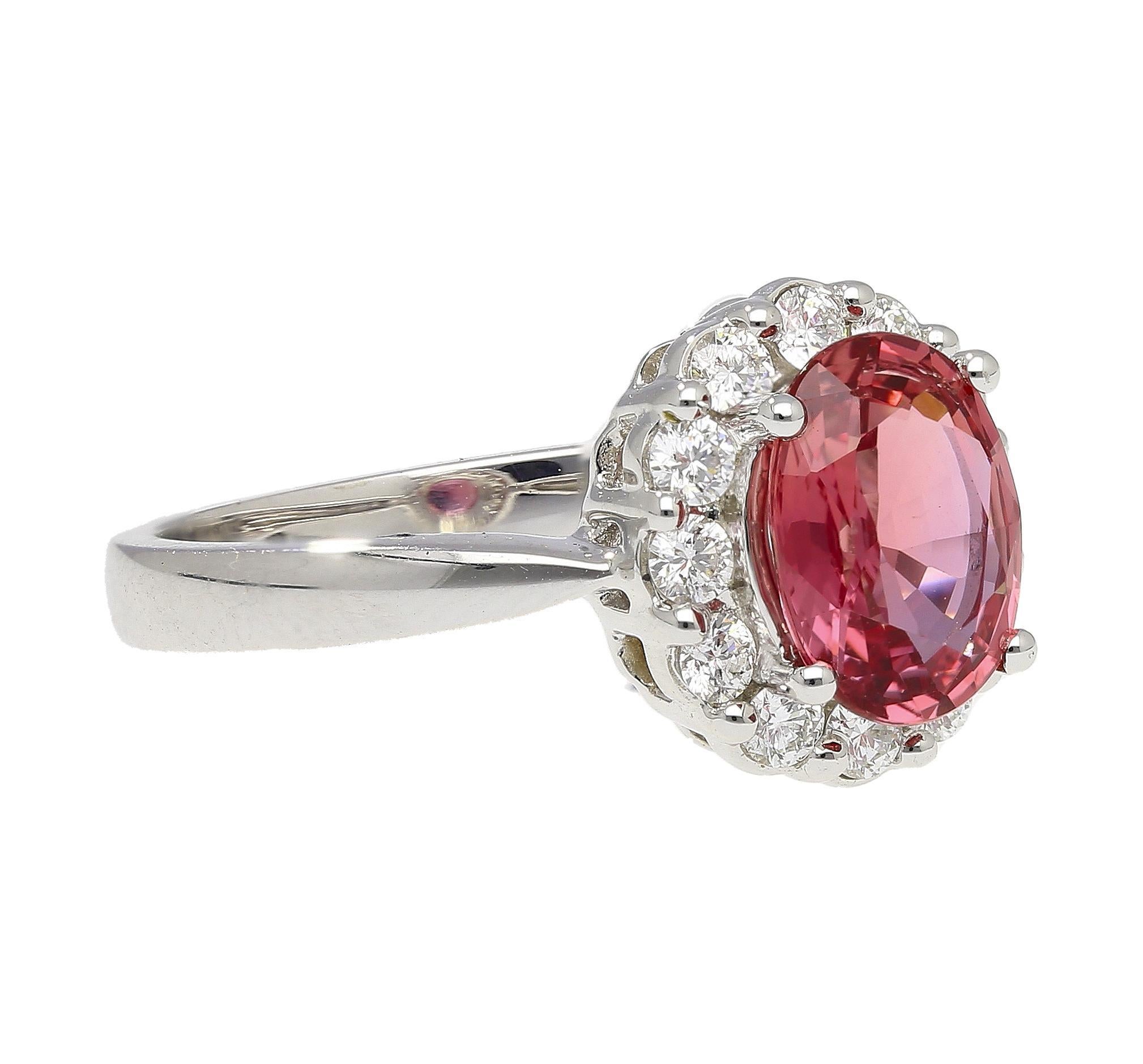 Women's GIA Certified 1.81 Carat No-heat Padparadscha Sapphire & Diamond Ring For Sale