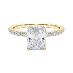 Bague en or jaune 18K certifiée GIA 1,81 carat Radiant Halo caché Pavé de diamants