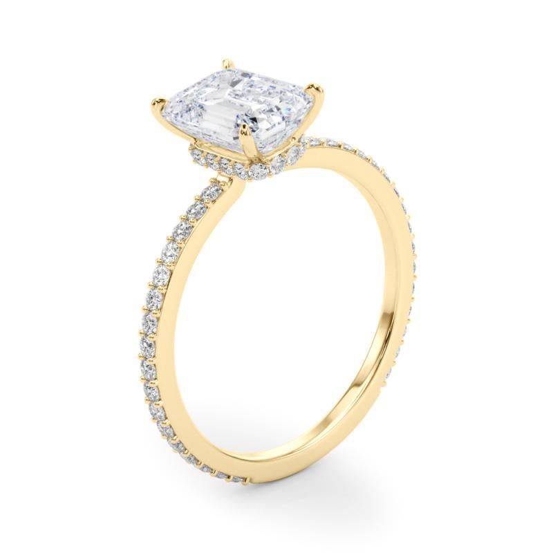 GIA Certified 1.81 Carat Radiant Hidden Halo Pave Band Diamond Ring Pour femmes en vente
