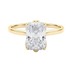 Anello con diamante radiante solitario Tulip Rose da 1.81 carati certificato GIA