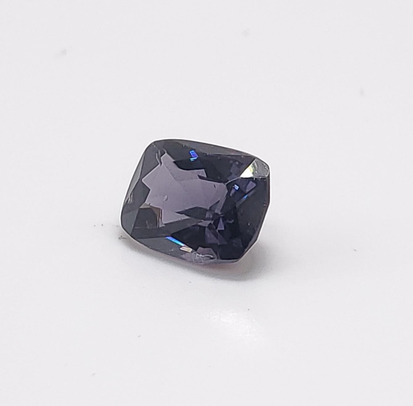 GIA Certified 1.81 Carat Spinel  In New Condition For Sale In Brooklyn, NY