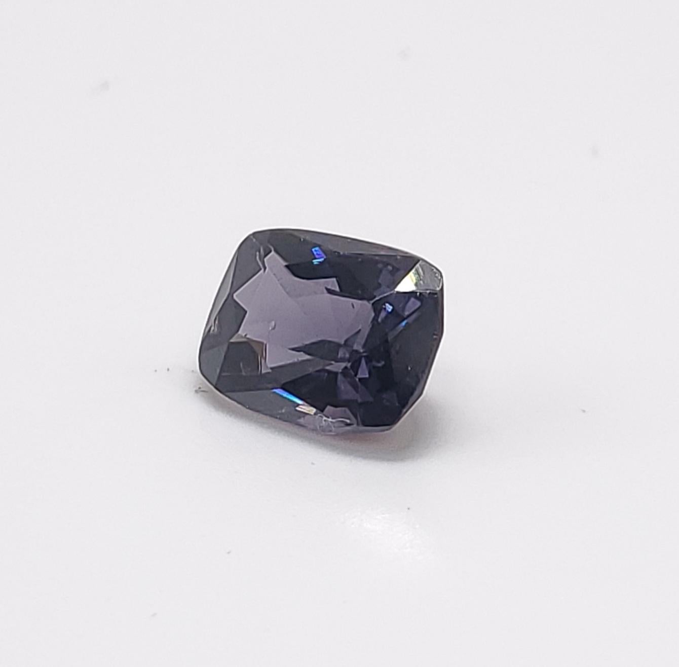 GIA Certified 1.81 Carat Spinel For Sale 2