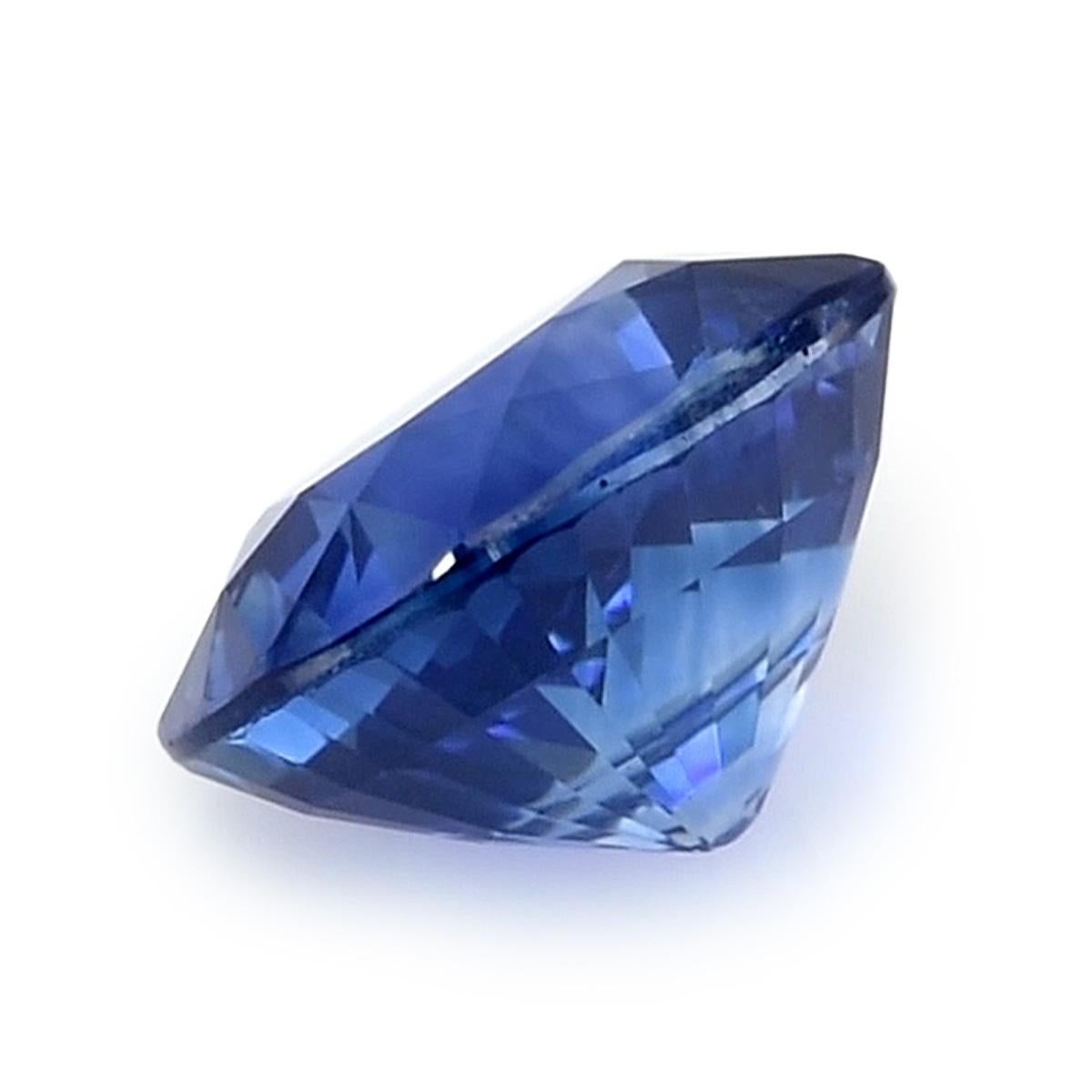 Taille mixte Certifié GIA  Saphir bleu naturel de 1,81 carat en vente