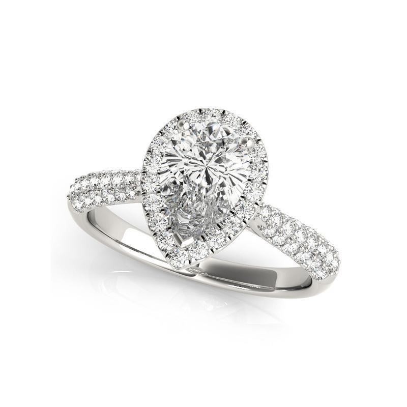 Taille poire Certifié GIA 1.82 Carat Pear Halo Multi-Row  Bague en diamant en vente