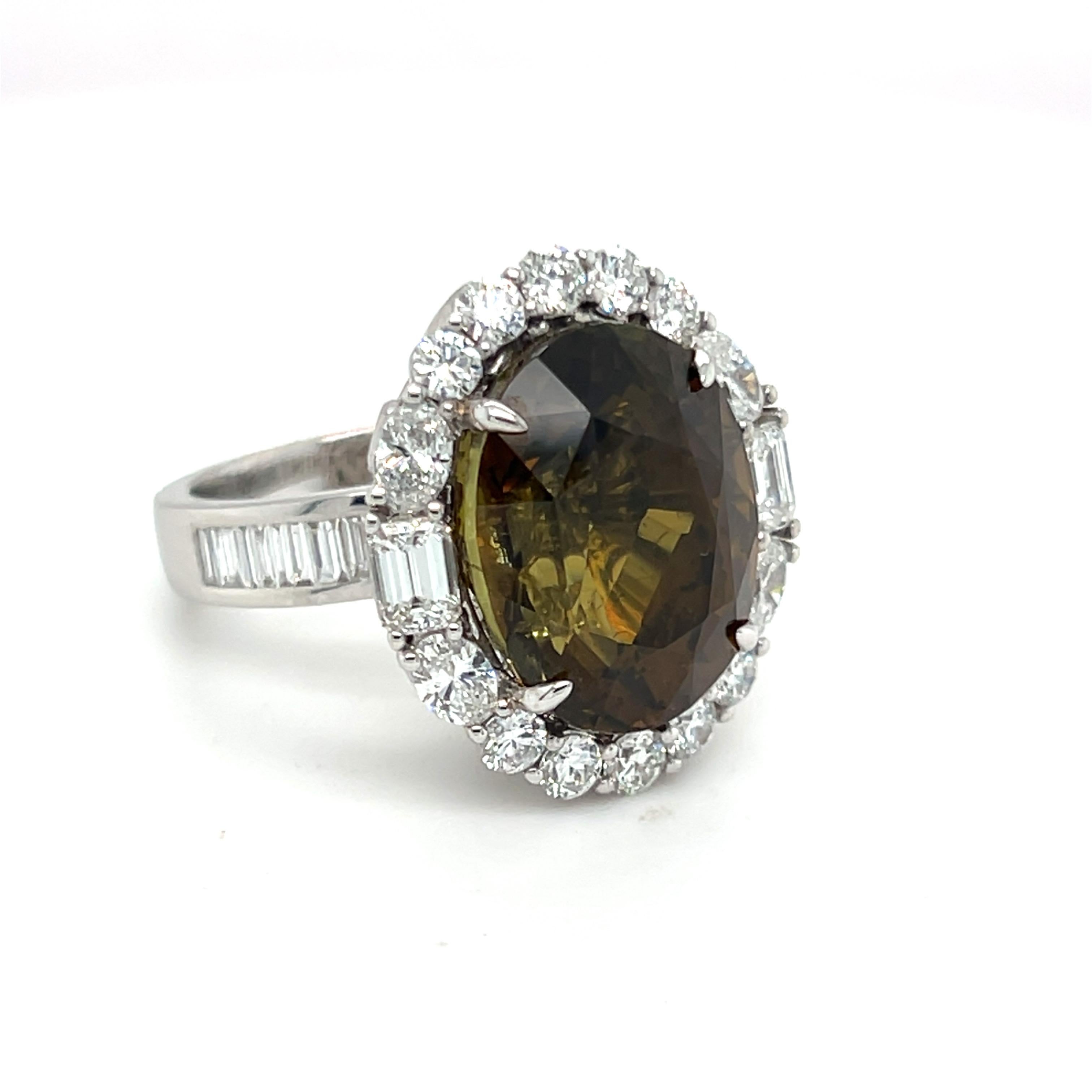 GIA Certified 18.24 Carat Oval Cut  Alexandrite Diamond Cocktail Ring In New Condition For Sale In Trumbull, CT